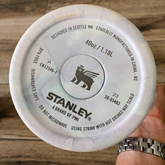 Stanley Wisteria Tie Dye 40 Oz Quencher  - purple - Picture 3 of 8